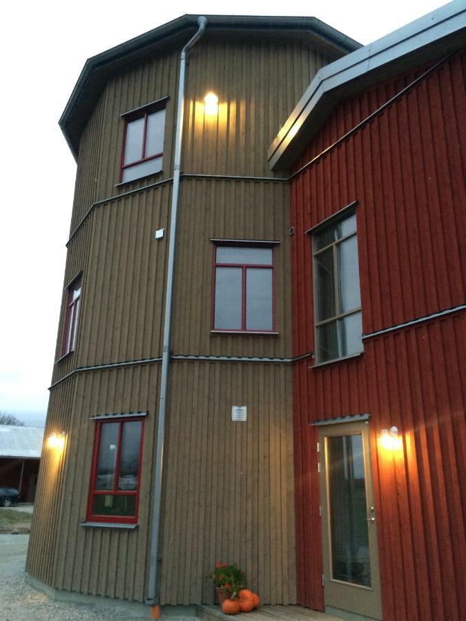 Flyingehus Gardshotell Exteriör bild